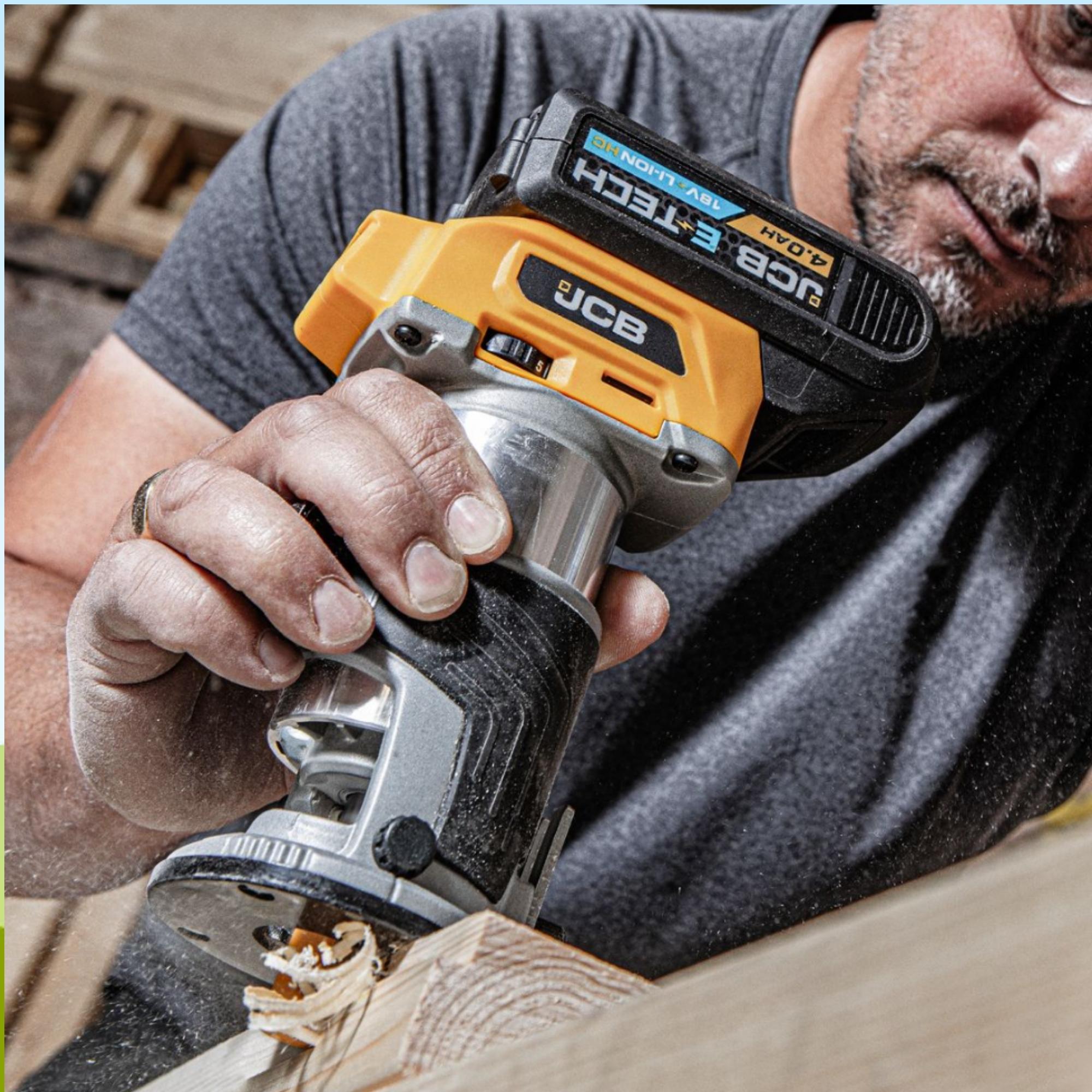 JCB 18V Cordless Router Kit with 3x Bases (Trimmer, Offset, Incline), 5.0ah Li-Ion Battery, Charger in 20" kit bag | 21-18RTKIT-5X-B