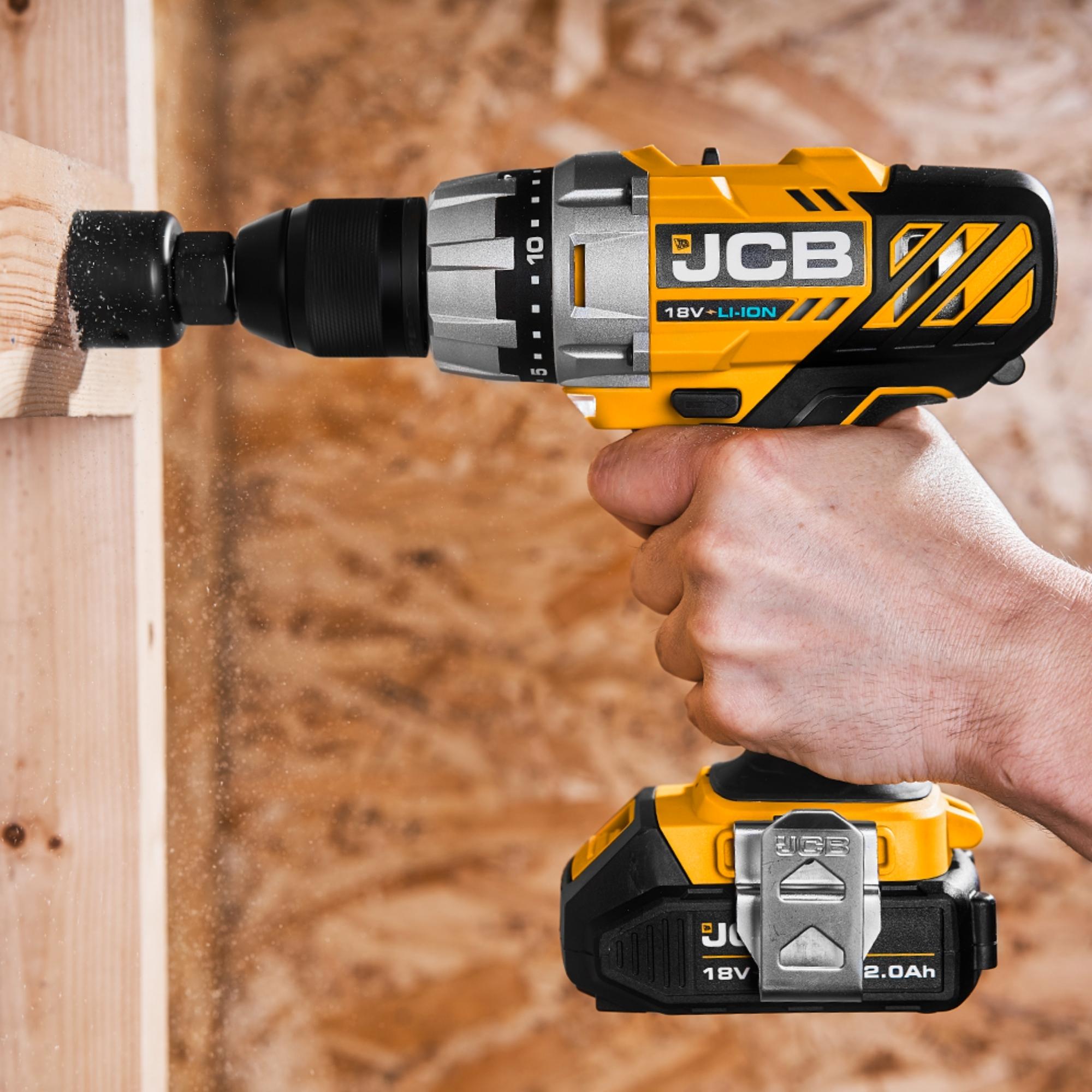 JCB 18V Cordless Drill Driver 4.0Ah Li-Ion Battery, 2.4A Charger, 13mm 1/2" Keyless Chuck | JCB-18DD-4XB