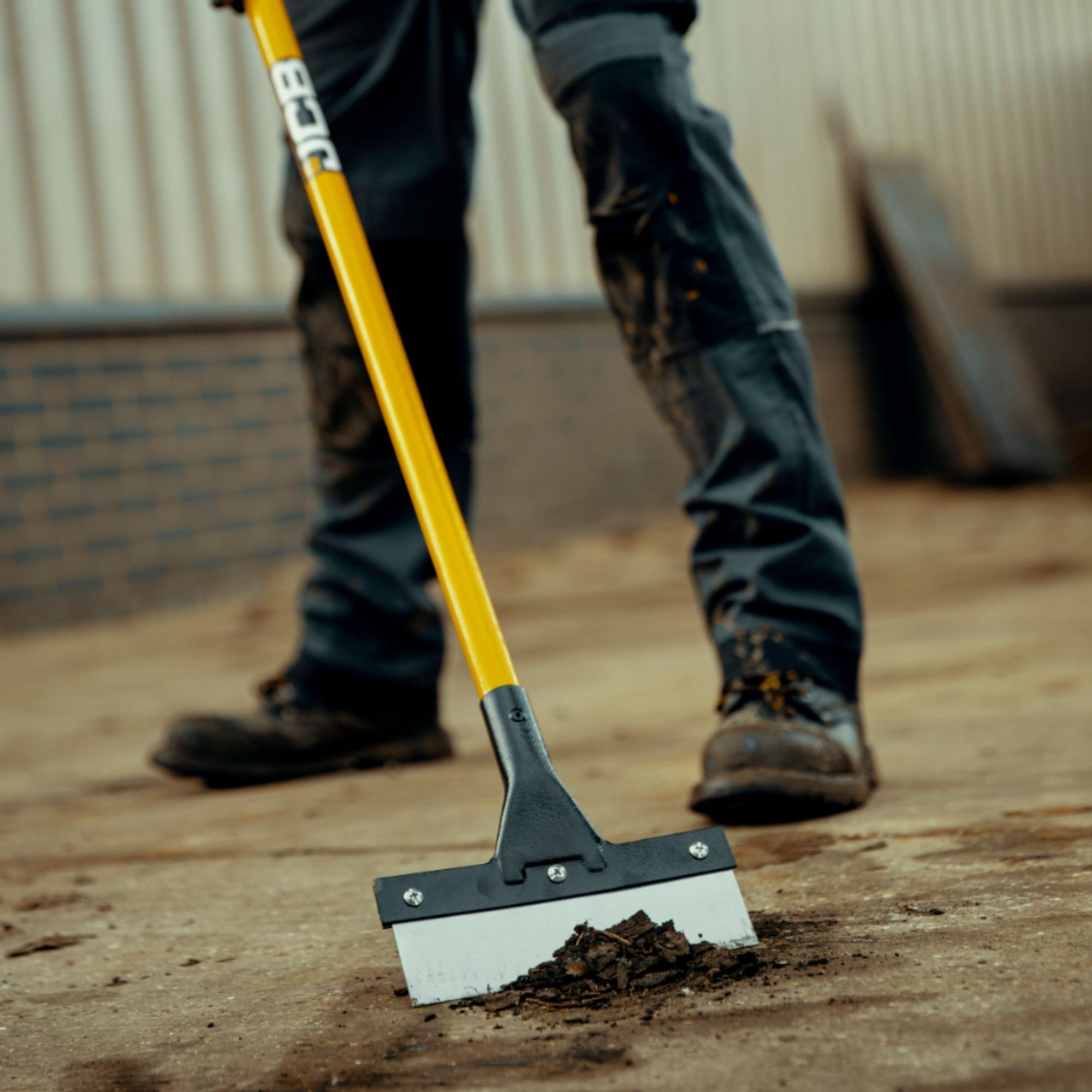 JCB 200mm Professional Spring Steel Floor Scraper, Heavy-Duty Steel | JCBSC12