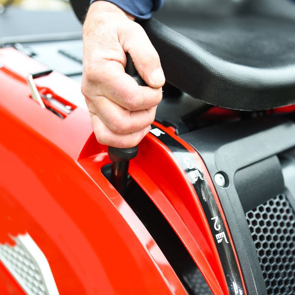 COBRA LT62MRL 24 Ride On Lawn Mower