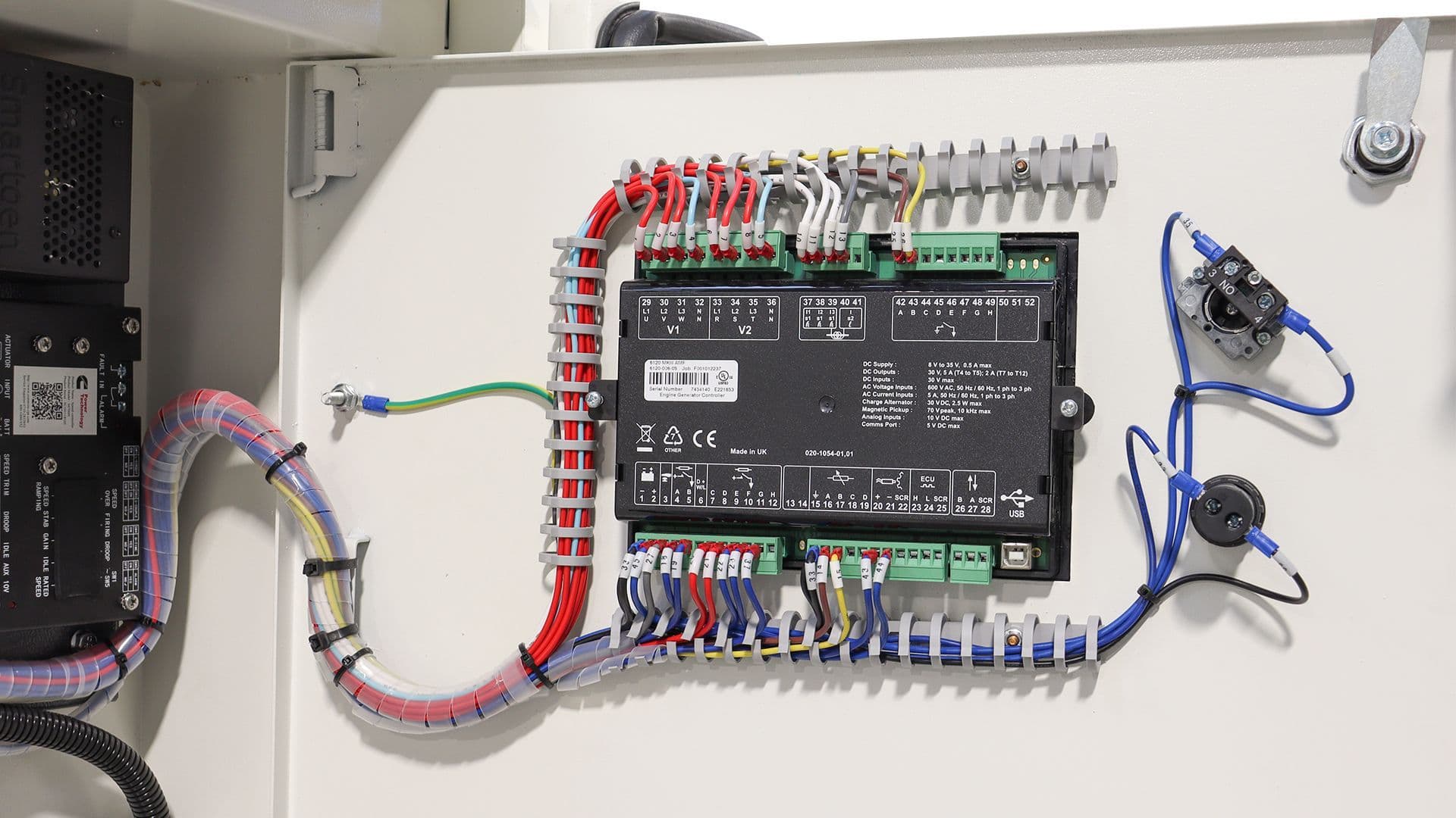 EVOPOWER 110KVA CUMMINS DIESEL GENERATOR 3 PHASE 400/230 UKC110ECO