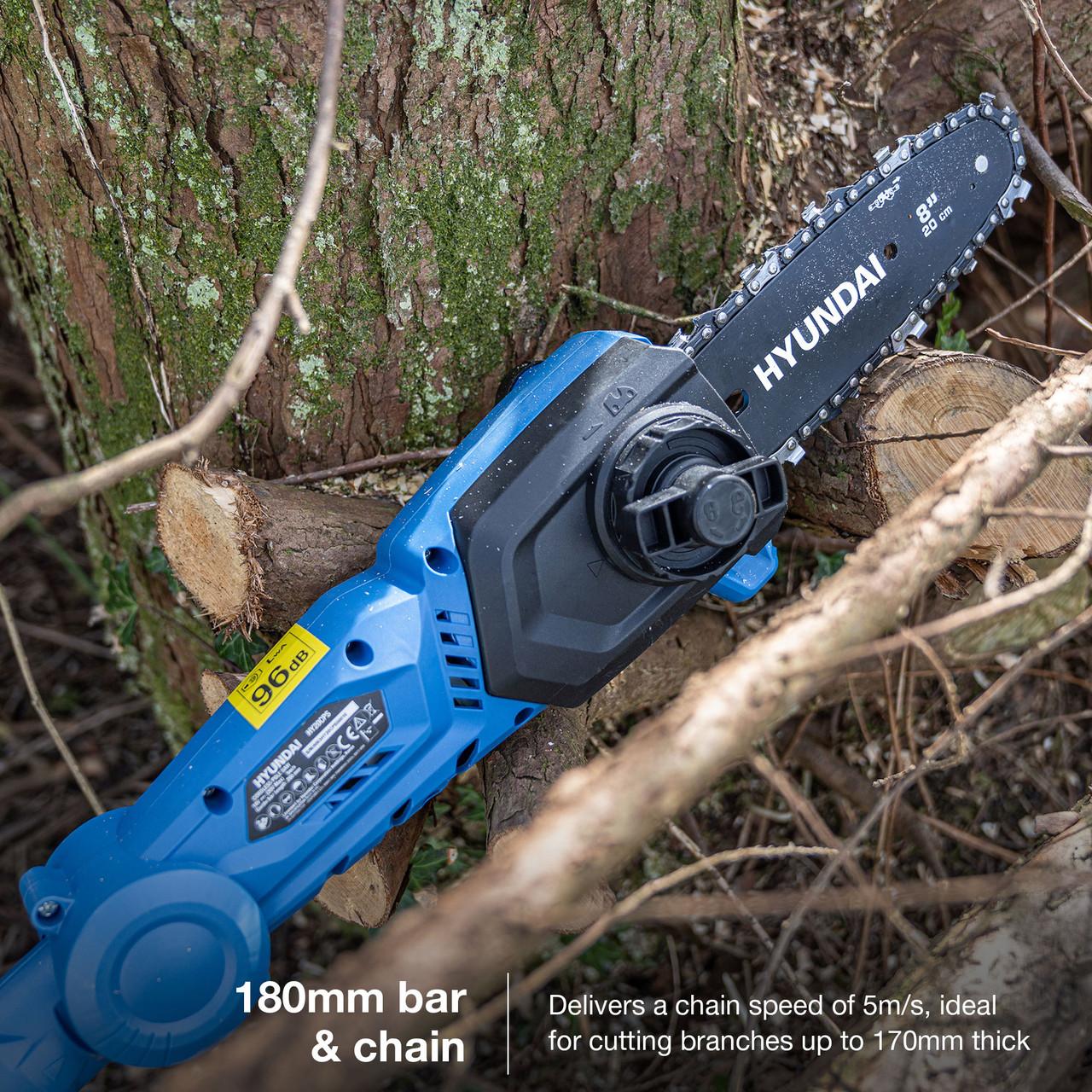 Hyundai 20V Cordless Pole Saw, 2Ah Battery and Charger, Lightweight and Telescopic Chainsaw | HY20CPS