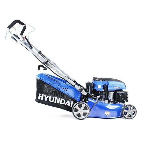 Hyundai HYM430SPE Self Propelled Electric Start 17in Petrol Lawn Mower
