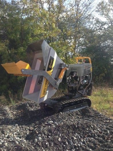 Lumag VH500PROGX 500kg Professional Petrol Track Barrow with a Honda Engine