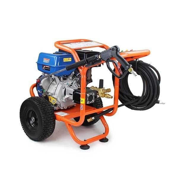 P1PE 4200psi / 290bar Petrol Pressure Washer - Powered by Hyundai P4200PWT
