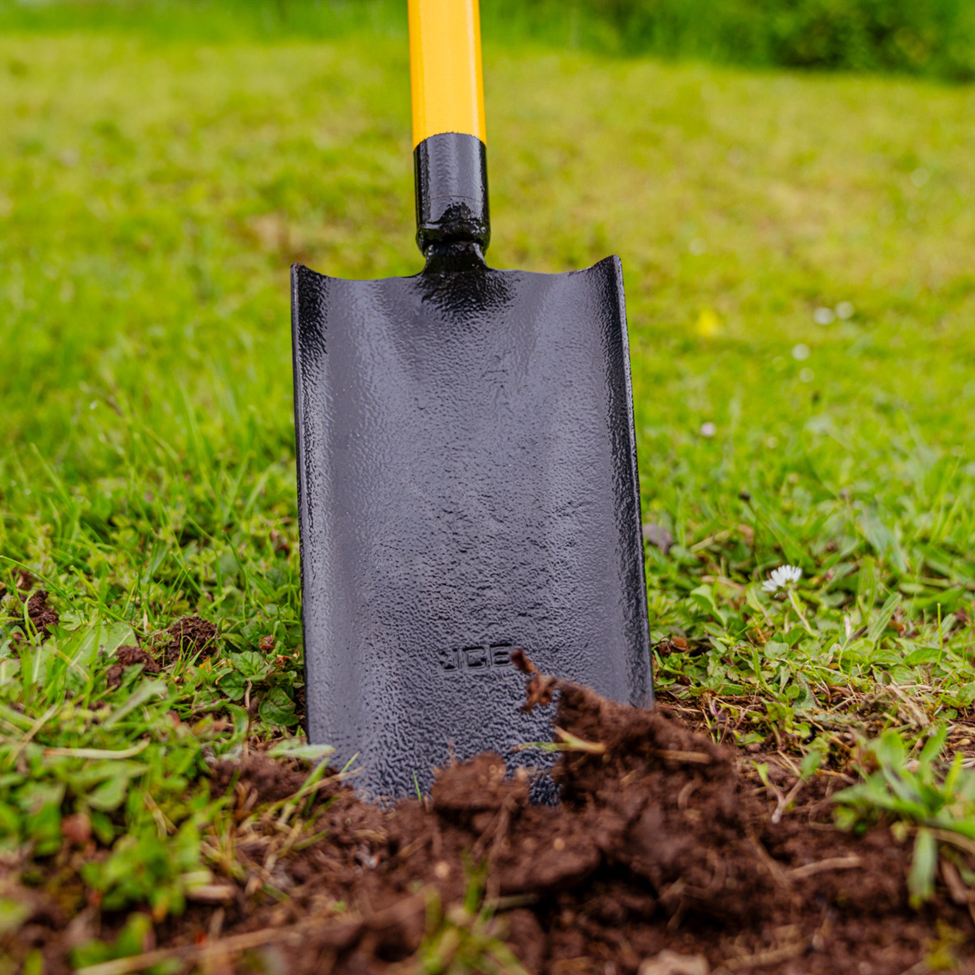 JCB 125 x 260 mm Fencing Drain / Grafting Spade, Carbon Steel Blade | JCBFG01