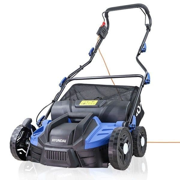 Hyundai 1500W Electric Lawn Scarifier / Aerator / Lawn Rake 230V HYSC1500E