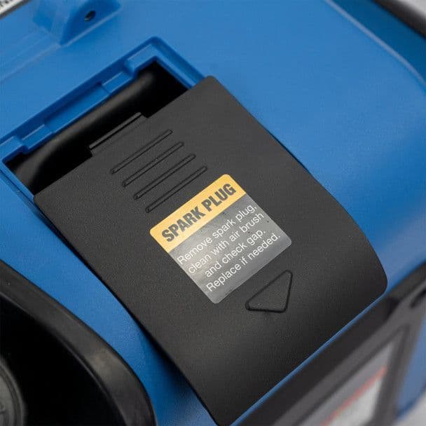 Hyundai 2200W / 2.2kW Petrol Inverter Generator, Electric Start, Pure Sine Wave Output, Lightweight,