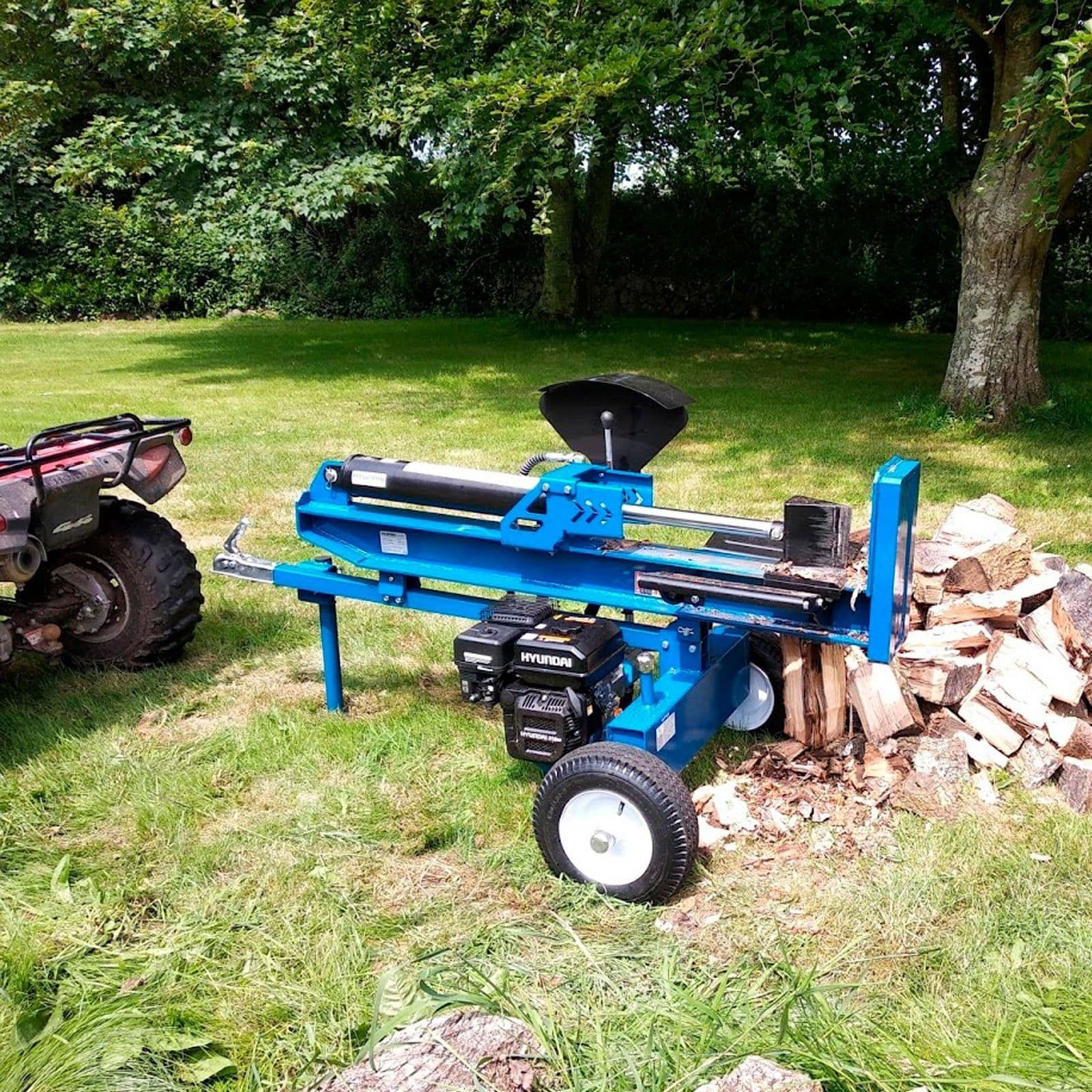 Hyundai HYLS25000T 6.5hp 25 Tonne Horizontal Petrol Log Splitter