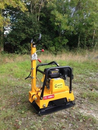 Lumag RP130HPC 18' Petrol Forward/ Reverse Compactor Wacker Plate