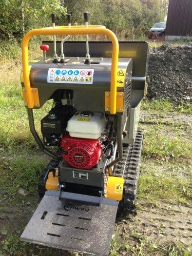 Lumag VH500GX 500kg Track Barrow with Petrol Honda Engine and Hydraulic Tip