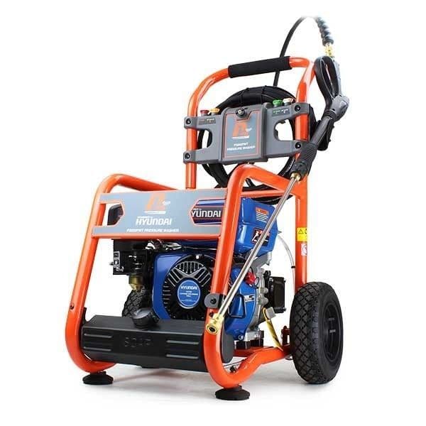 P1PE 3200psi / 214 bar Petrol Pressure Washer - Powered by Hyundai P3200PWT