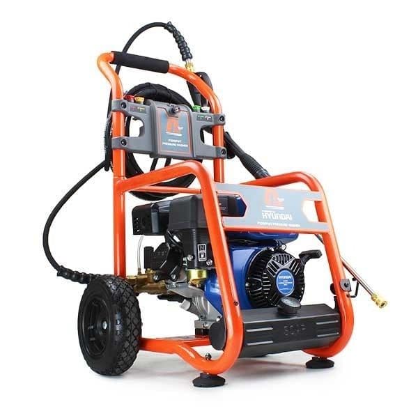 P1PE 3200psi / 214 bar Petrol Pressure Washer - Powered by Hyundai P3200PWT